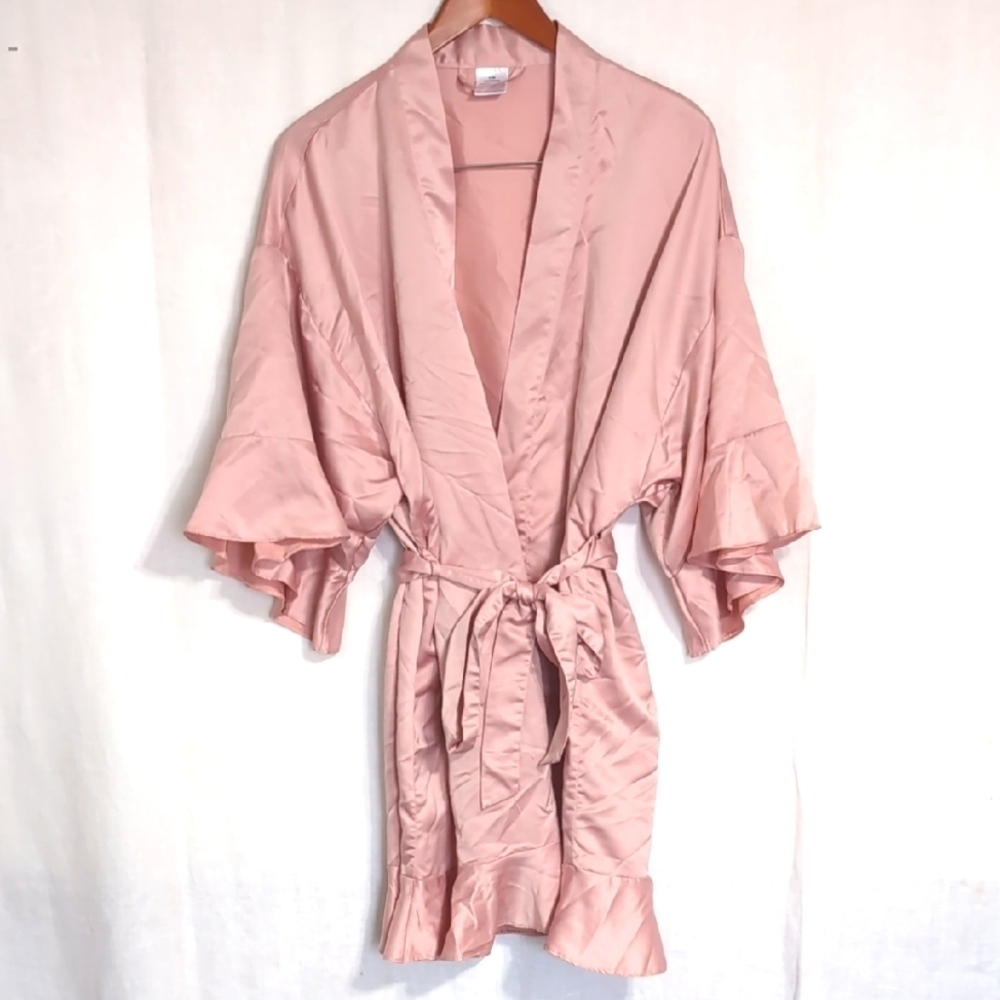 Serra Dusty Rose Pink Ruffled Satin Robe Size Large/Extra Large
